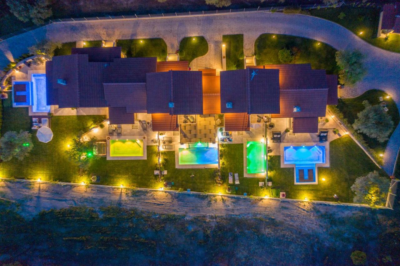 Five Senses Luxury Villas Вурвуру Экстерьер фото