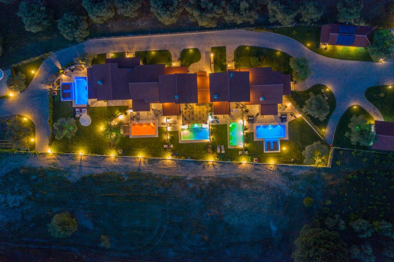 Five Senses Luxury Villas Вурвуру Экстерьер фото