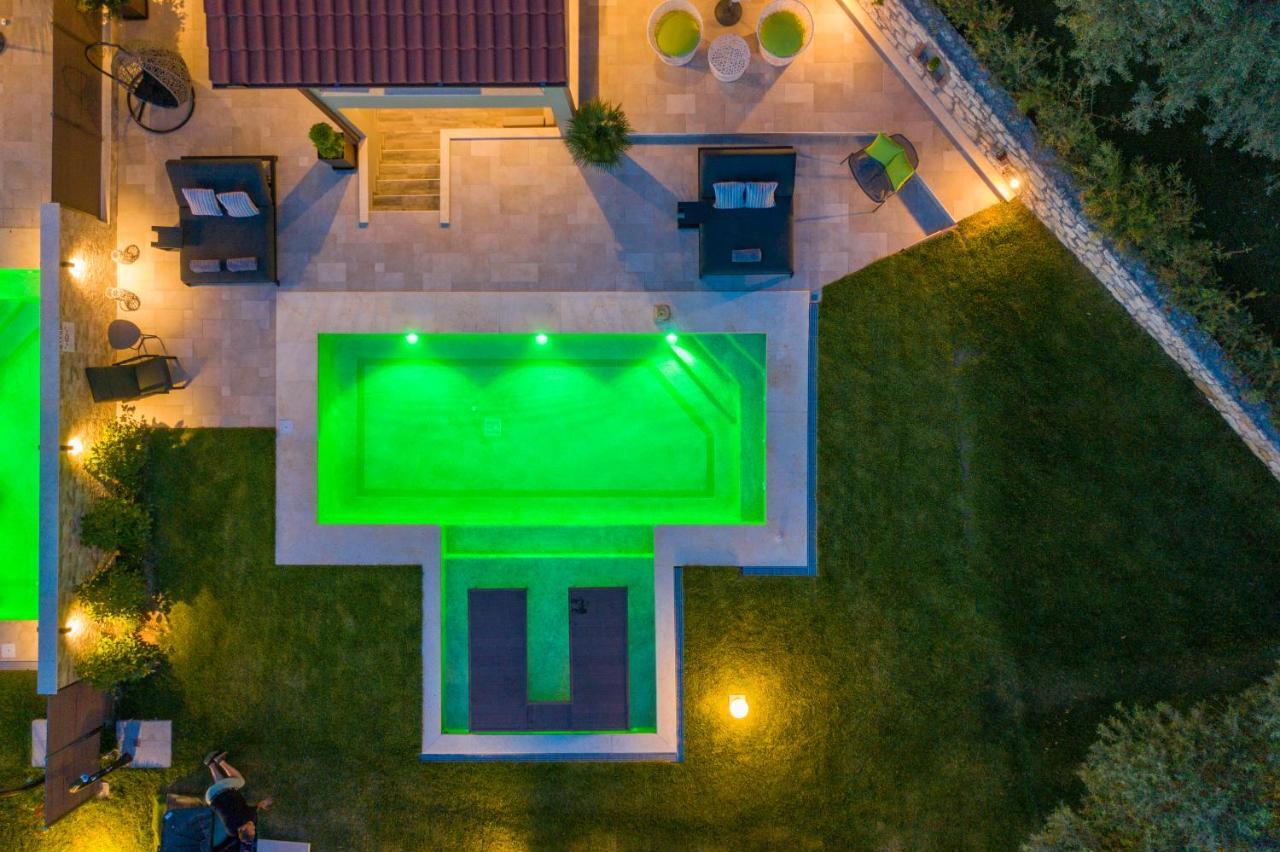 Five Senses Luxury Villas Вурвуру Экстерьер фото